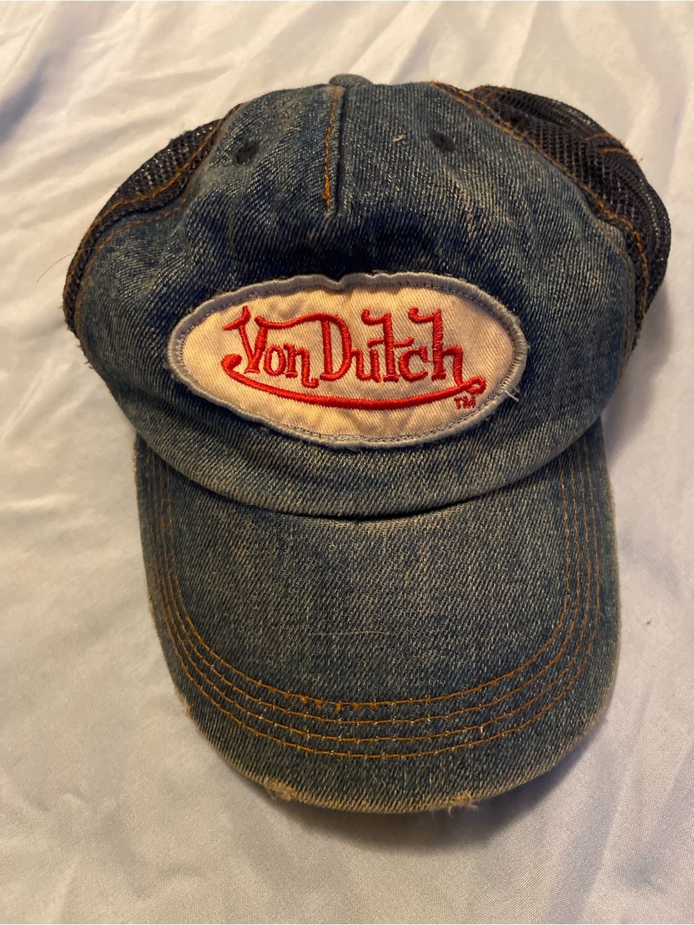 Von Dutch Kids Vintage Distressed
Denim Trucker Hat Mesh Back